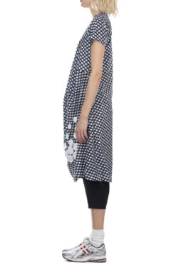 Print Pinwheel Pattern X White Polka Dots Dress -ICHI Sales Shop Comme Des Garcons Comme Des Garcons Print pinwheel Pattern x White polka dots Dress RM T018 51 03