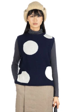 Tasmanian Lambswool Side Slit Vest - Navy